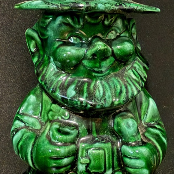 Leprechaun Decanter - Picture 3 of 16